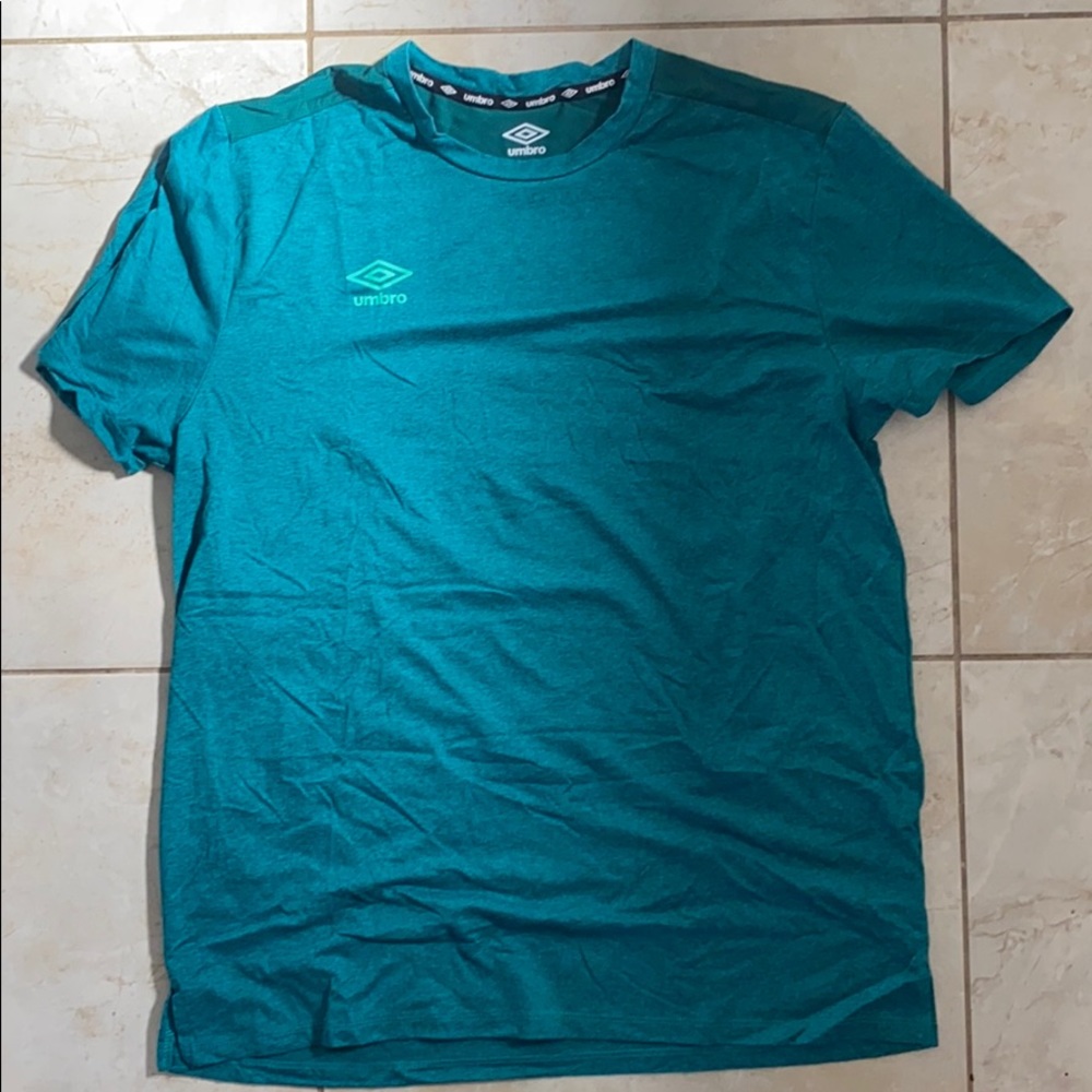 Umbro super soft athletic tee